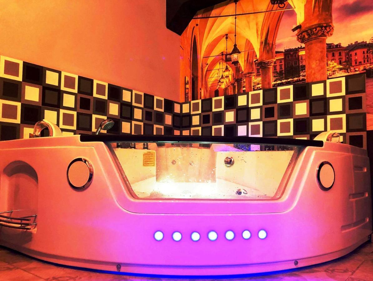 Nocleg ze śniadaniem Underground Jacuzzi *